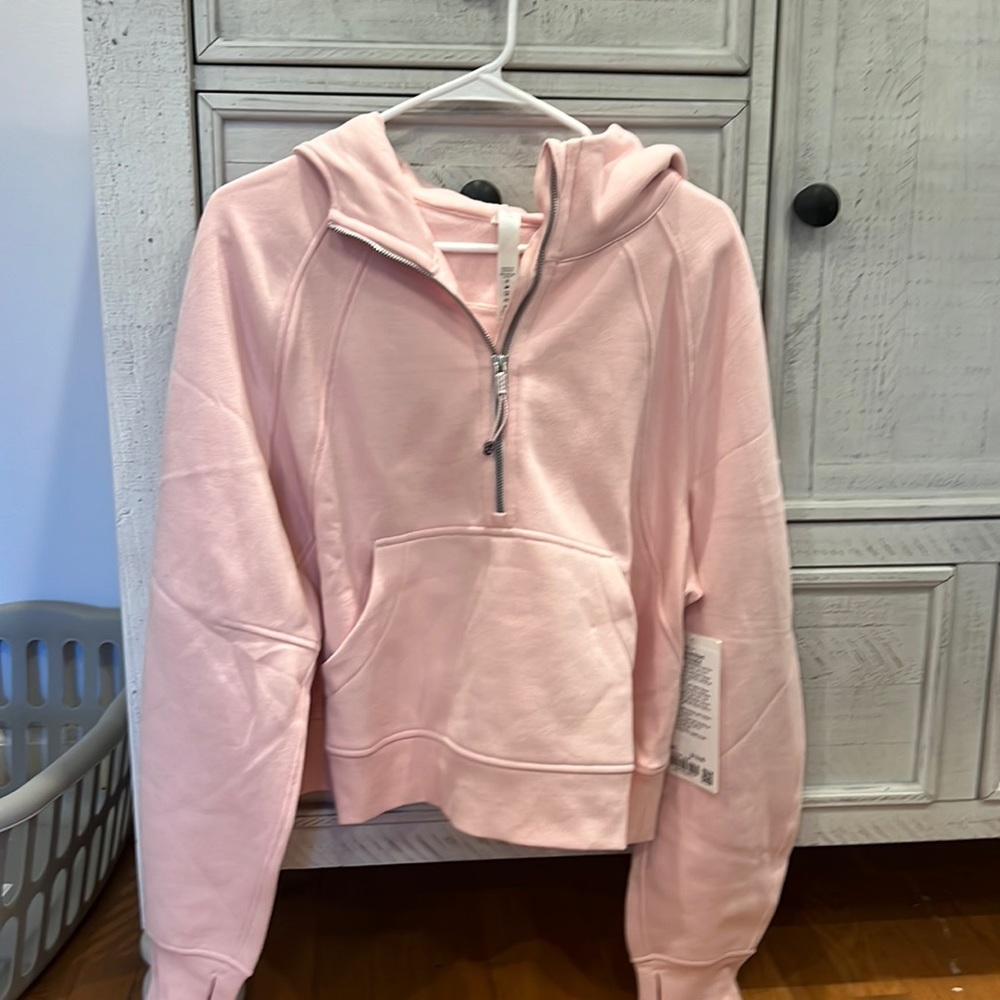 Lululemon Scuba